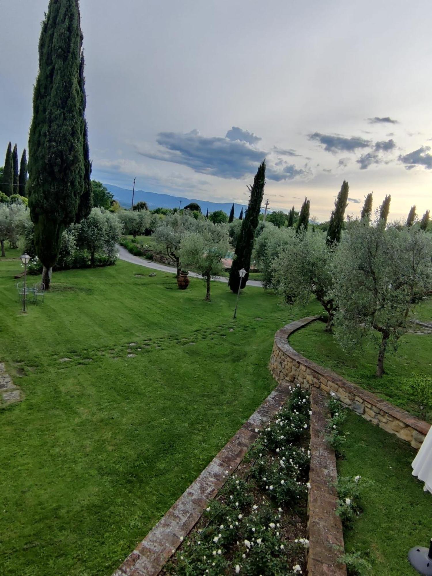 La Casa Delle Rose Villa Terranuova Bracciolini Exterior photo